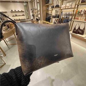 Coach Mott Messenger 33 LOVED LEATHER with ROSE LL CHARM